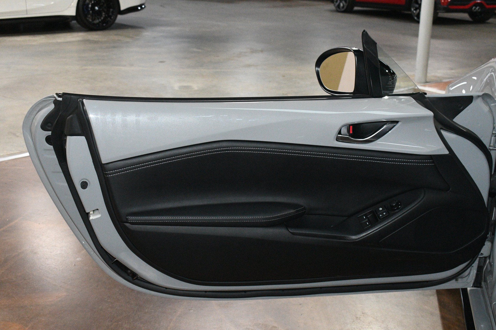 Used 2025 MAZDA MX-5 Miata Club w/ Brembo/BBS Recaro Package RWD image 45