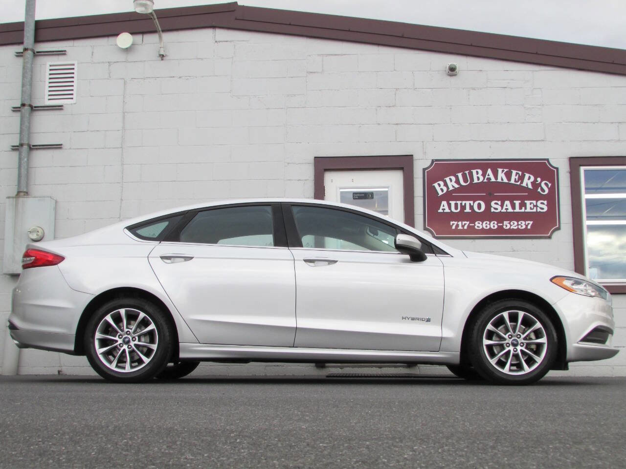 Used 2017 Ford Fusion S image 7