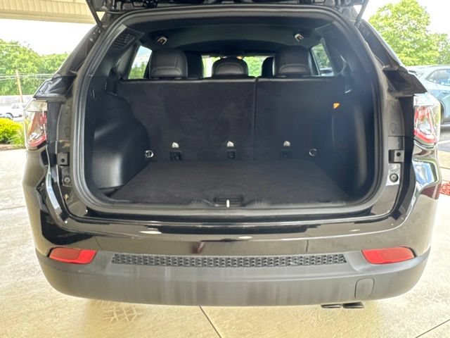 Used 2020 Jeep Compass High Altitude AWD/4WD image 27