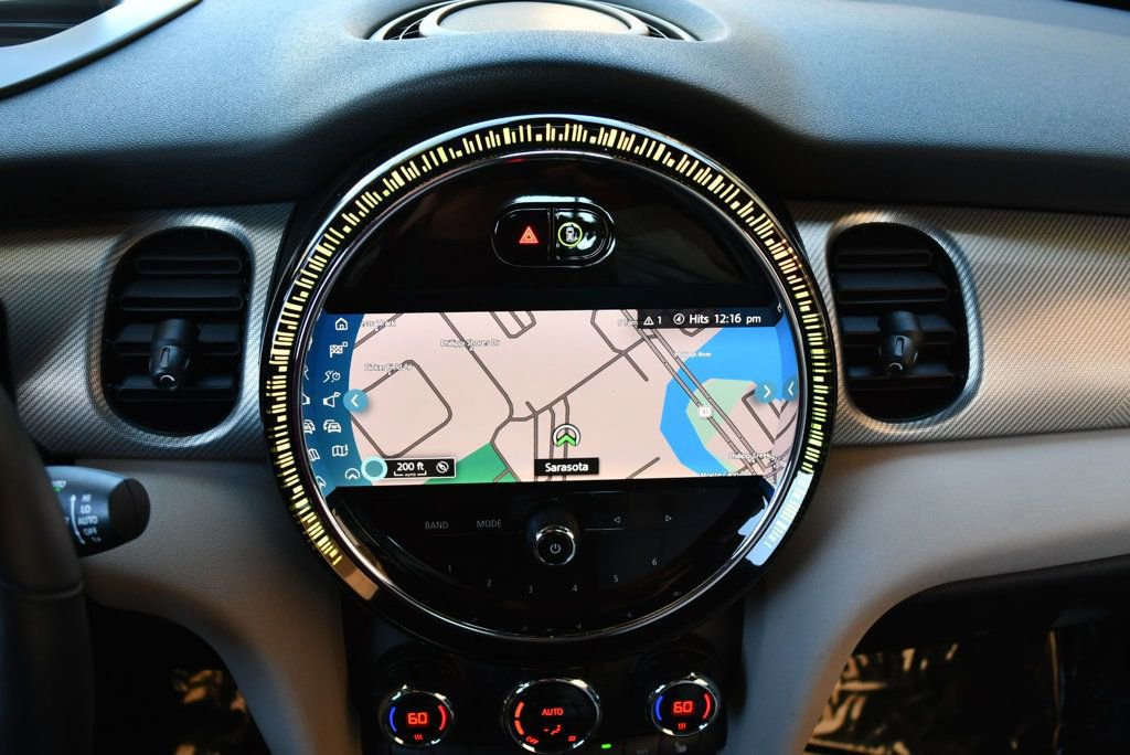 Used 2022 MINI Cooper S image 67