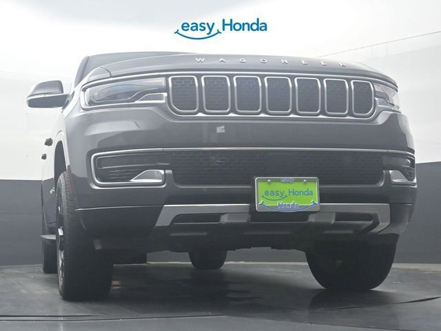 Used 2023 Jeep Wagoneer Series III w/ Preferred Equipment Group AWD/4WD image 27