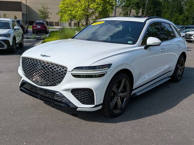 Used 2025 Genesis GV70 3.5T Sport w/ Sport Advanced Package AWD/4WD image 8