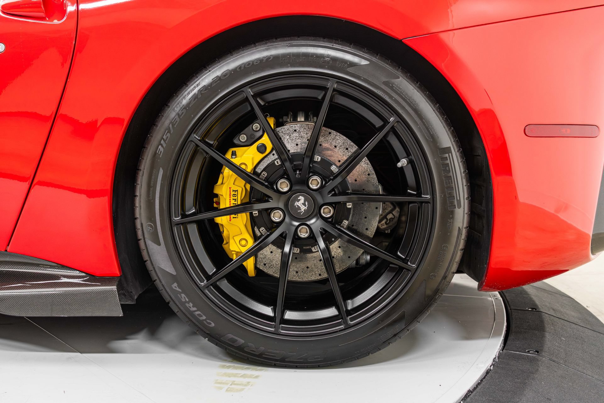 Certified 2016 Ferrari F12tdf RWD image 15