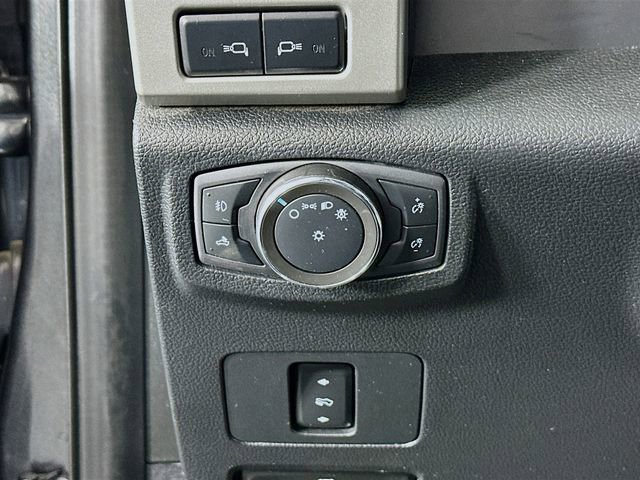 Used 2020 Ford F250 Lariat w/ Lariat Value Package image 10