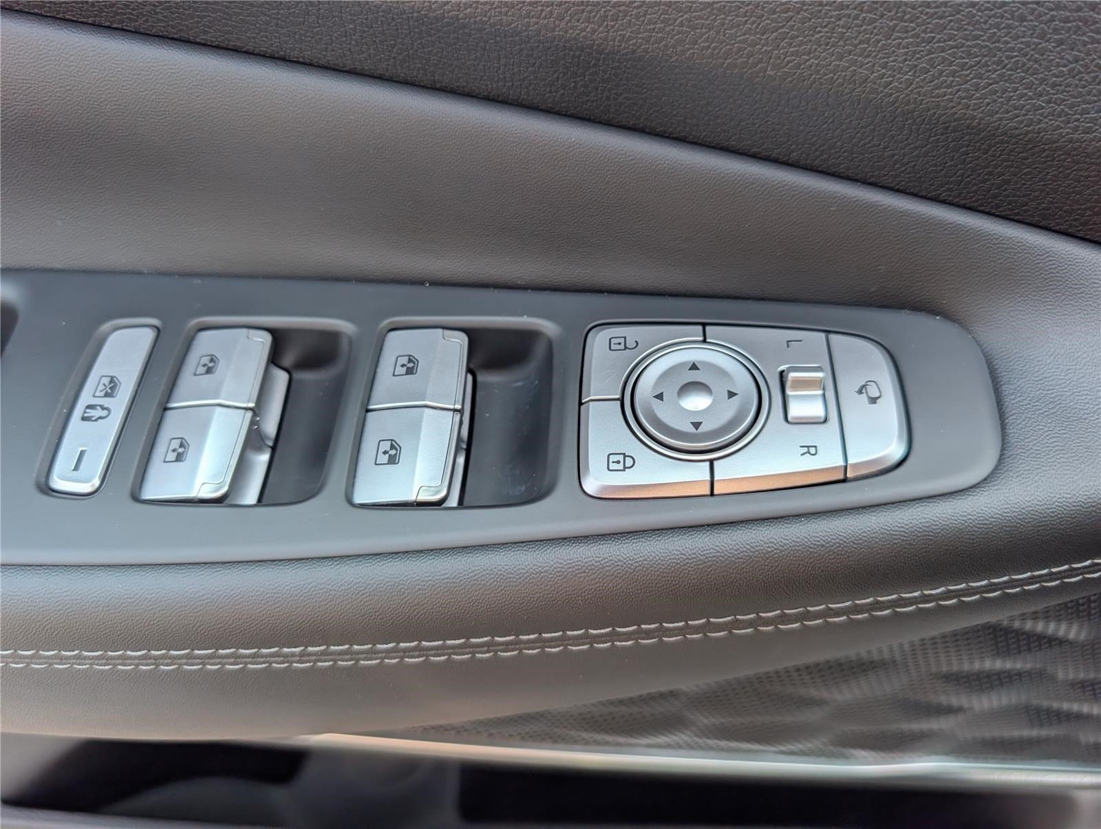 Used 2023 Hyundai Santa Fe Calligraphy AWD/4WD image 20