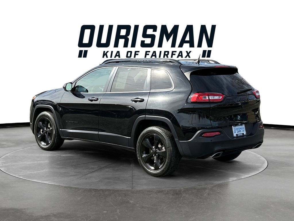 Used 2018 Jeep Cherokee Limited w/ Technology Group image 4