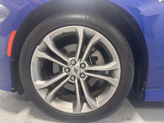 Used 2022 Dodge Charger R/T w/ Navigation & Travel Group image 11