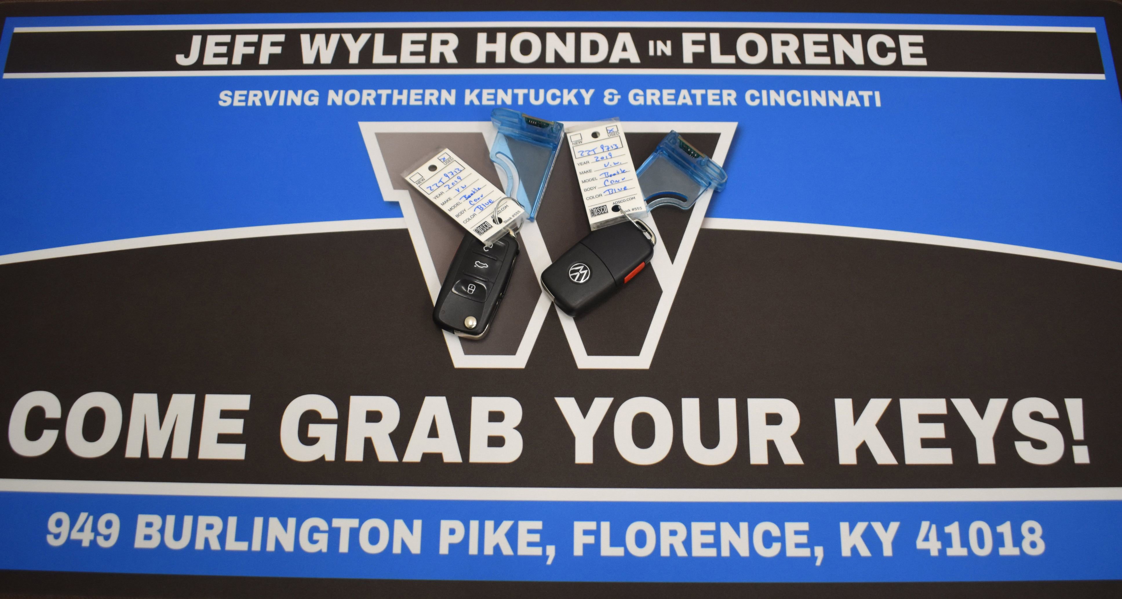 Used 2019 Volkswagen Beetle 2.0T S image 19