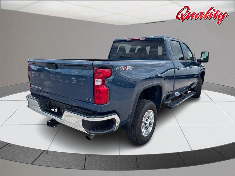 Used 2025 Chevrolet Silverado 2500 LT w/ Convenience Package AWD/4WD image 3