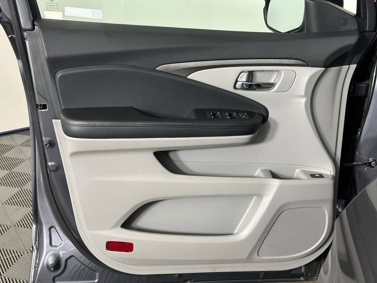 Used 2019 Honda Pilot EX image 31