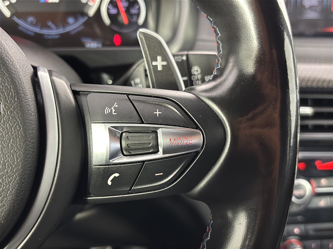 Used 2017 BMW X5 M AWD/4WD image 19