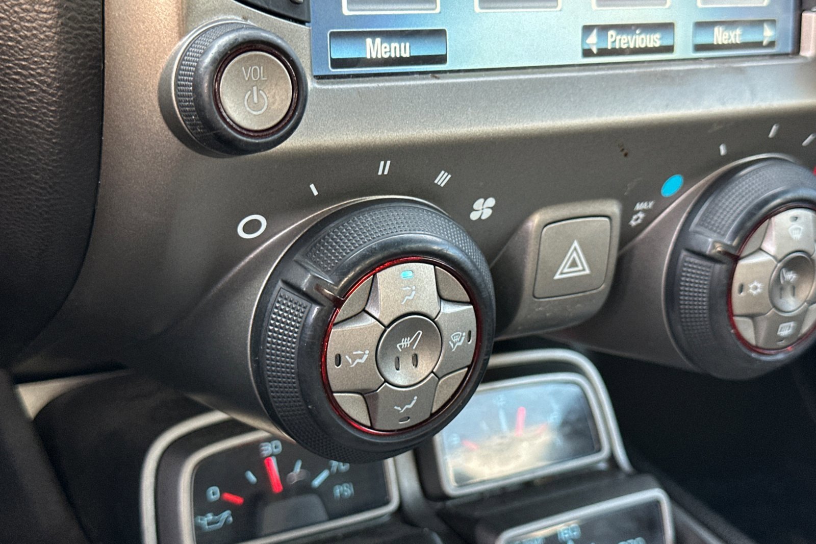 Used 2015 Chevrolet Camaro SS image 28