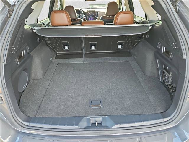 Used 2021 Subaru Outback Touring w/ Popular Package #2 AWD/4WD image 6