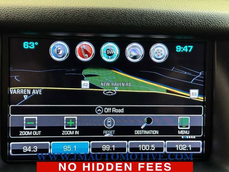 Used 2020 Chevrolet Suburban Premier image 28