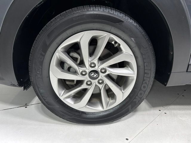 Used 2018 Hyundai Tucson SE AWD/4WD image 4
