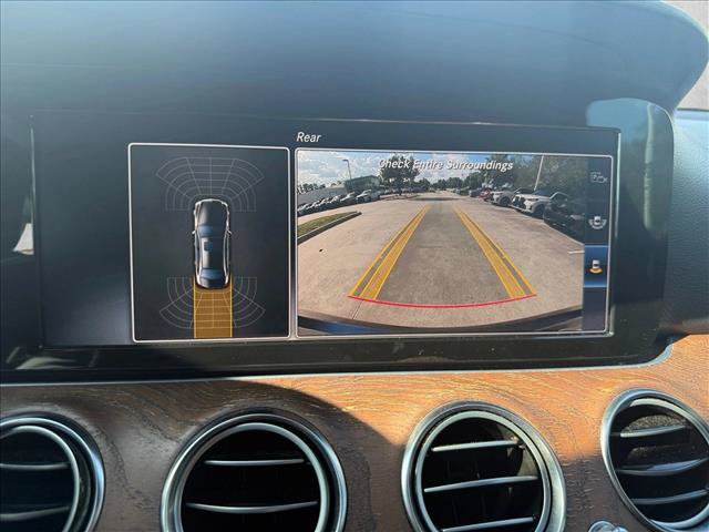 Used 2017 Mercedes-Benz E 300 image 14