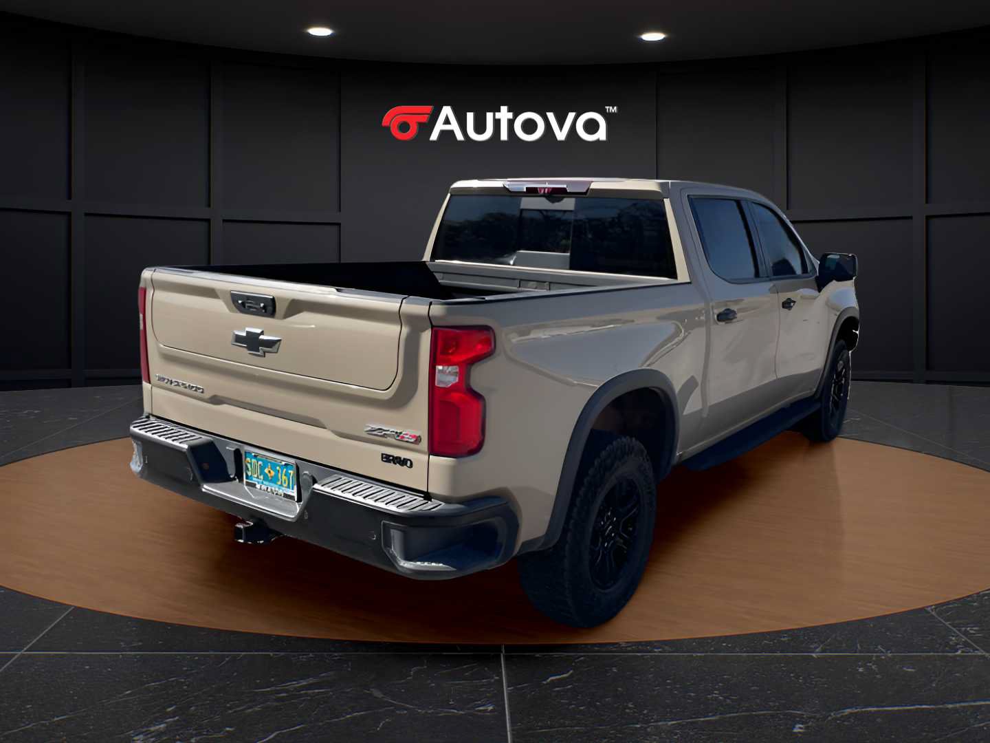 Used 2023 Chevrolet Silverado 1500 ZR2 w/ Technology Package AWD/4WD image 3