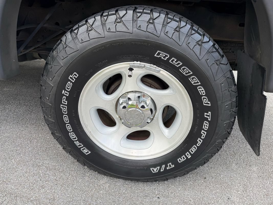 Used 2002 Ford Ranger XLT AWD/4WD image 15