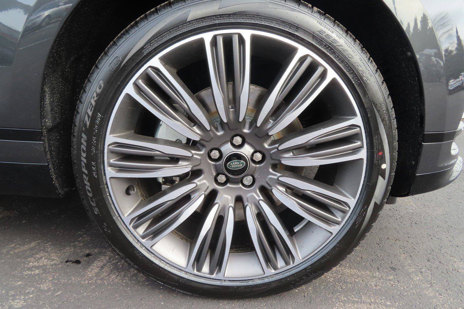 Certified 2023 Land Rover Range Rover Velar R-Dynamic S AWD/4WD image 11