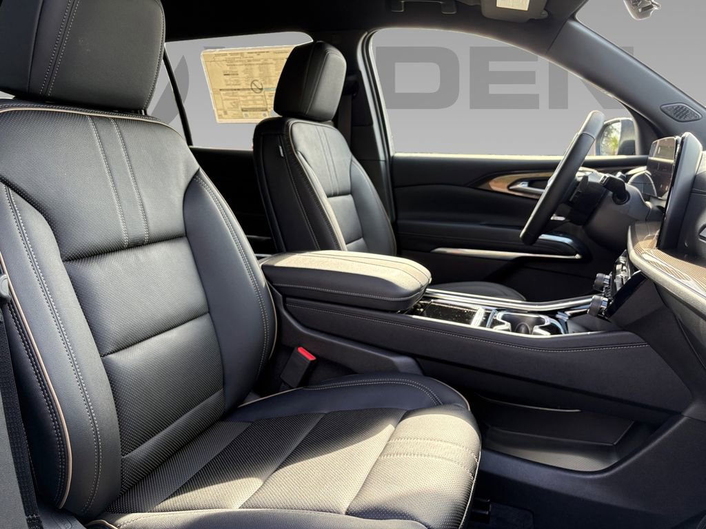 New 2026 Chevrolet Traverse High Country FWD image 9