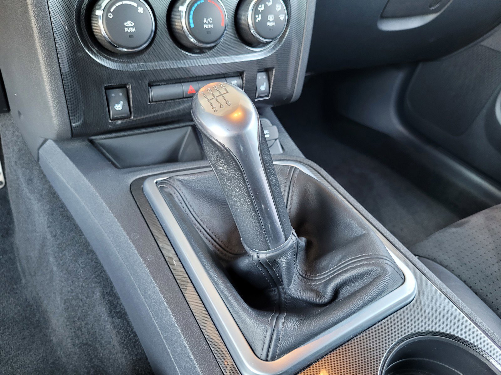 Used 2010 Dodge Challenger SRT8 w/ SRT Option Group II RWD image 15
