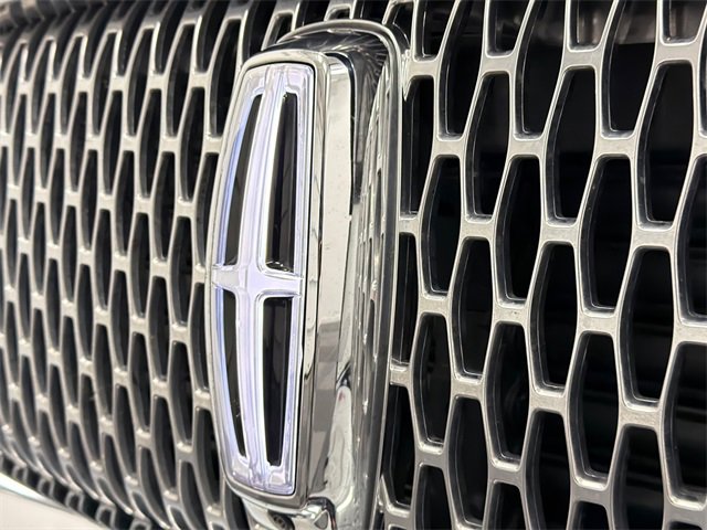 Certified 2023 Lincoln Navigator L Reserve image 16