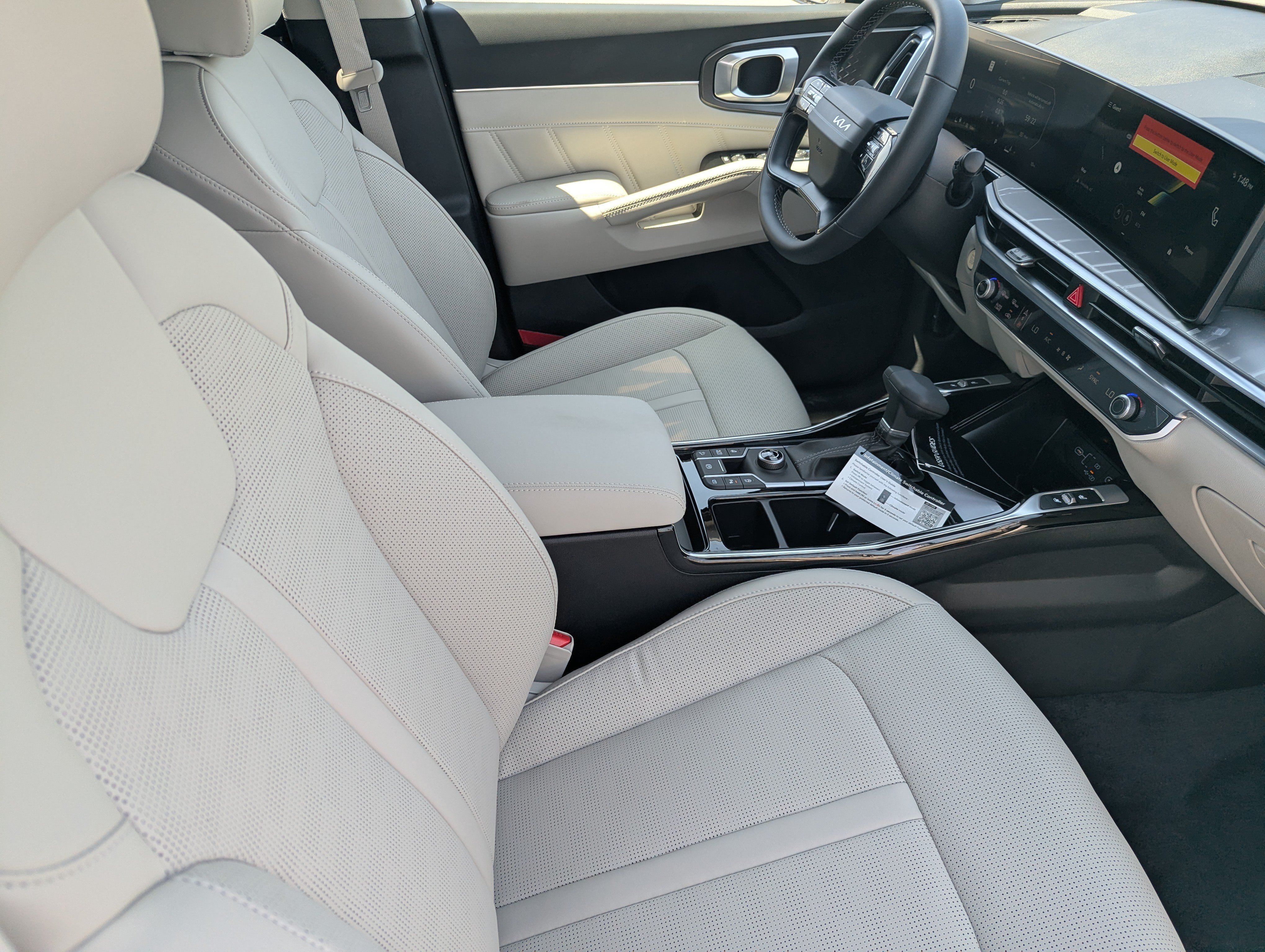 New 2026 Kia Sorento SX FWD image 12