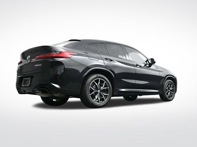 Used 2024 BMW X4 M40i w/ Premium Package image 30