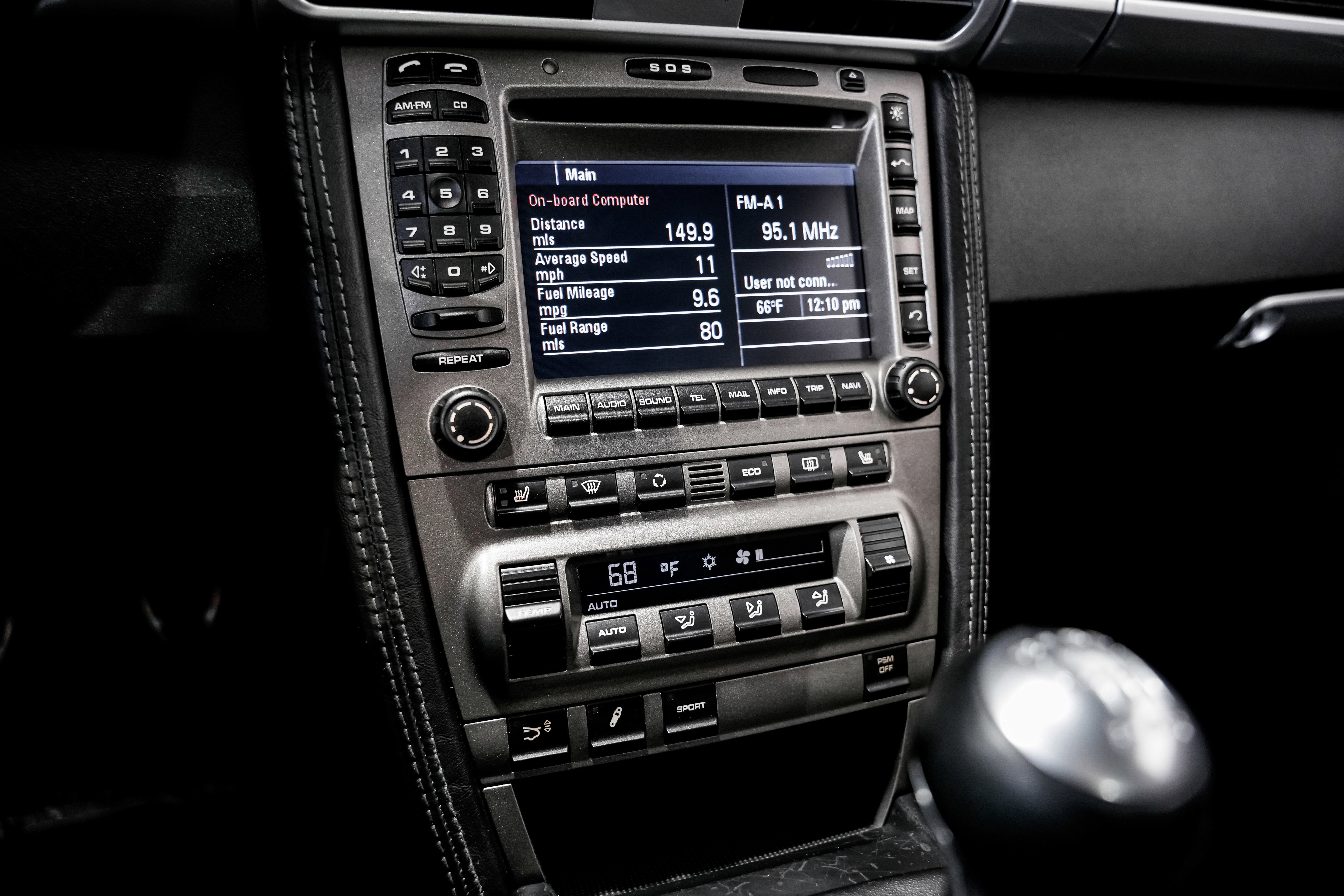 Used 2005 Porsche 911 Carrera S RWD image 14