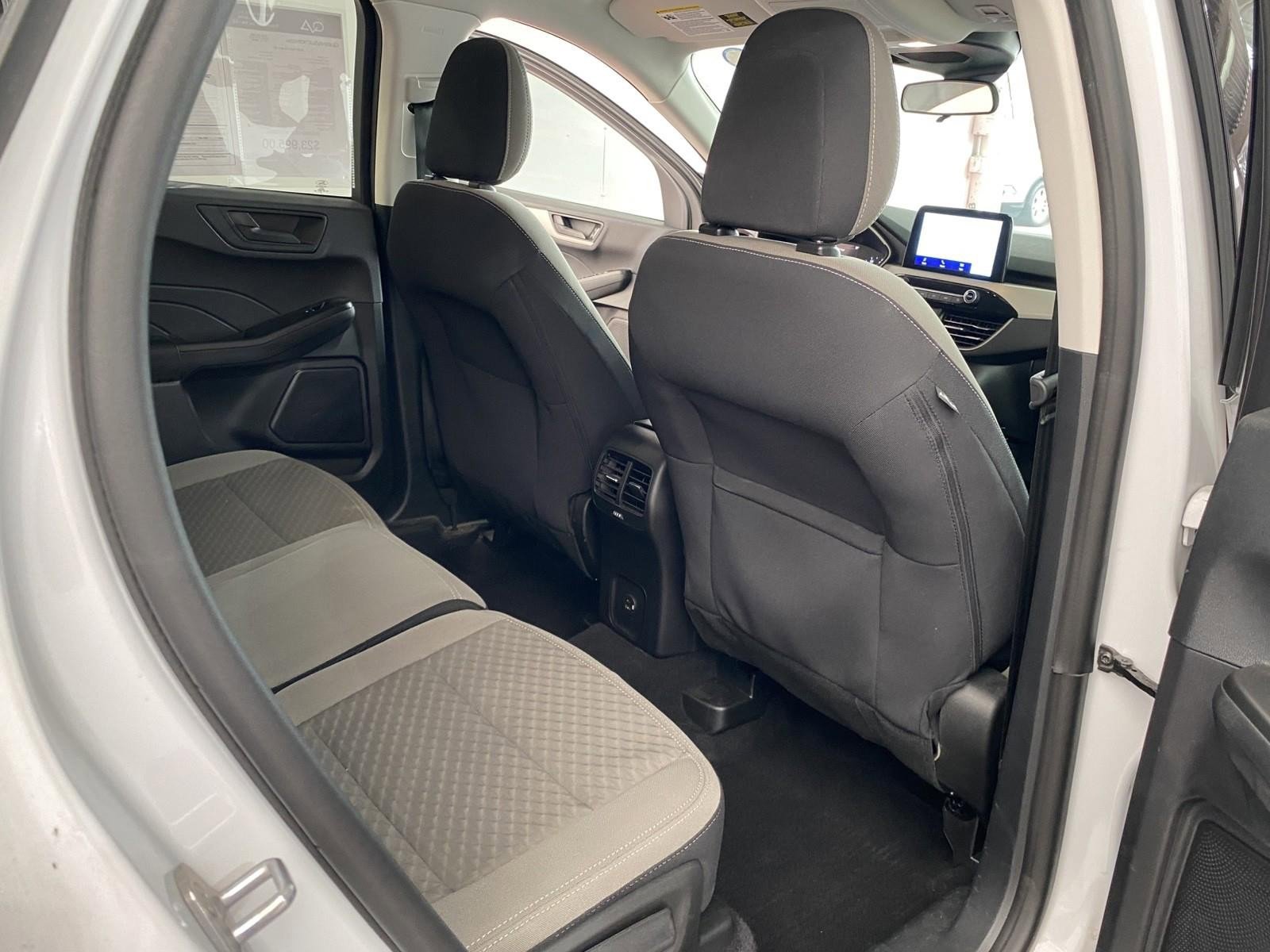 Used 2022 Ford Escape SE w/ Cold Weather Package image 11