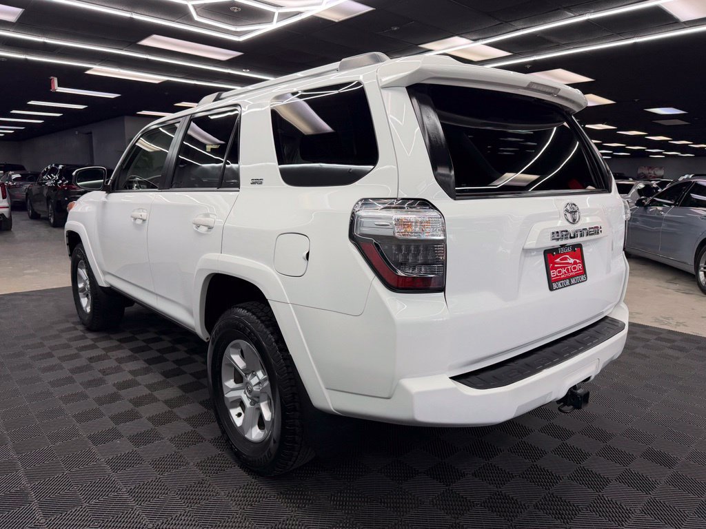 Used 2024 Toyota 4Runner SR5 AWD/4WD image 11