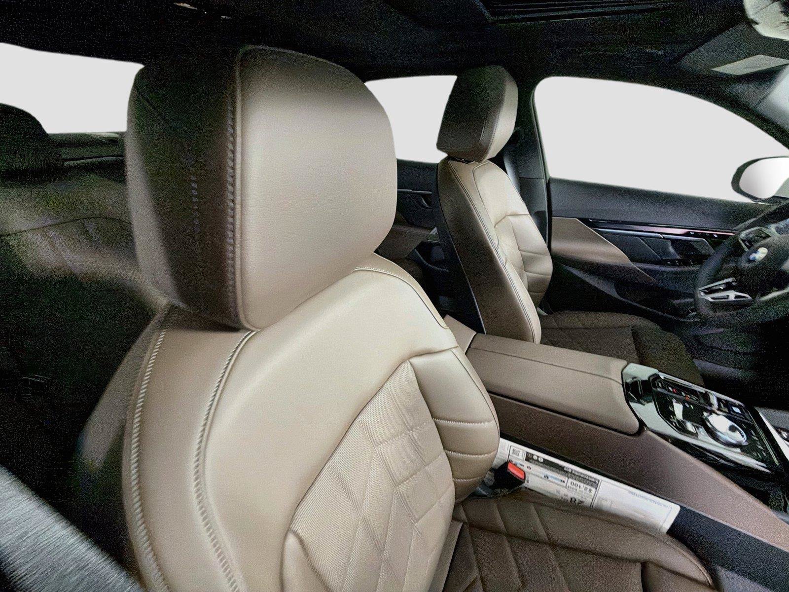 New 2027 BMW 540i xDrive w/ M Sport Package AWD/4WD image 28