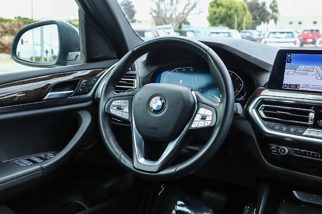 Used 2024 BMW X3 xDrive30i w/ Convenience Package AWD/4WD image 17
