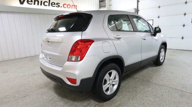 Used 2020 Chevrolet Trax LS FWD image 6
