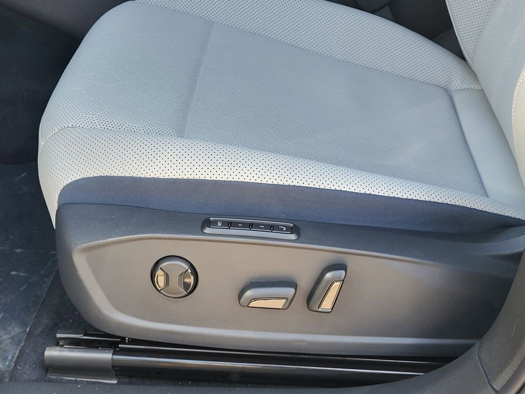 New 2025 Volkswagen ID.4 Pro S AWD/4WD image 10