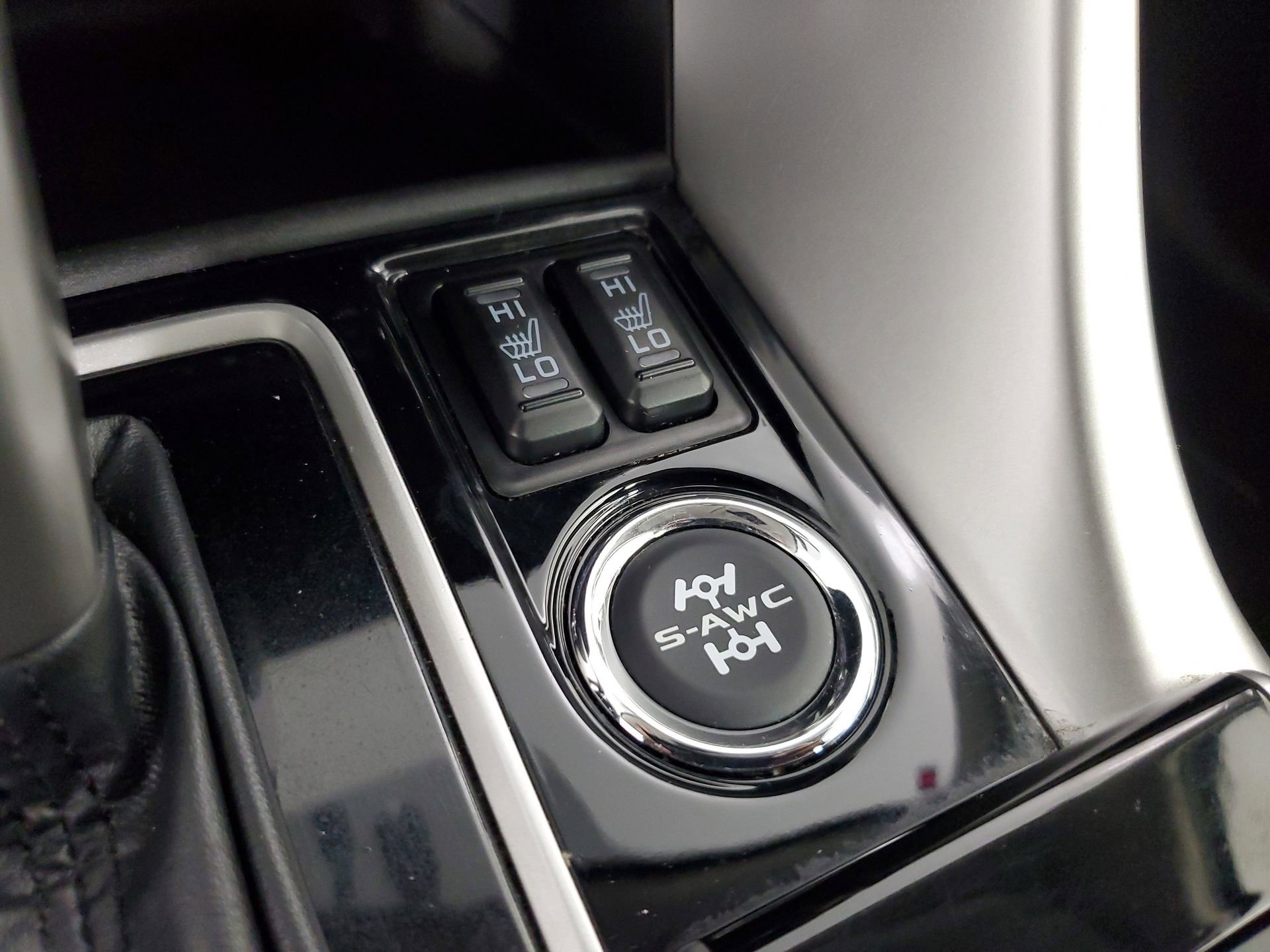 Used 2019 Mitsubishi Eclipse Cross SE image 47