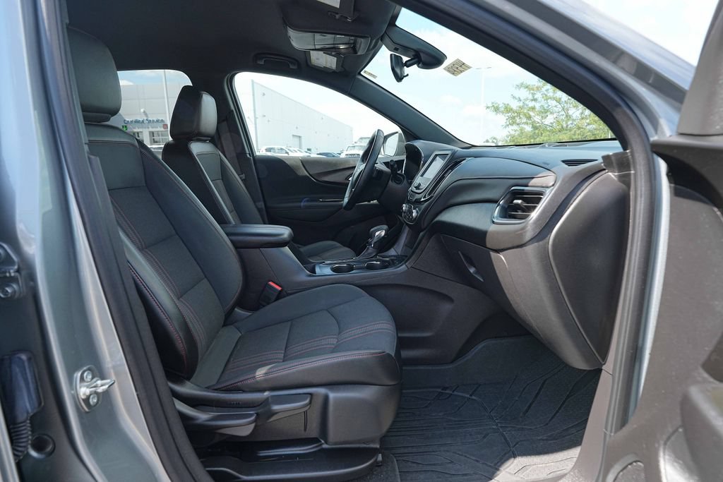 Used 2024 Chevrolet Equinox RS w/ LPO, Floor Liner Package AWD/4WD image 22