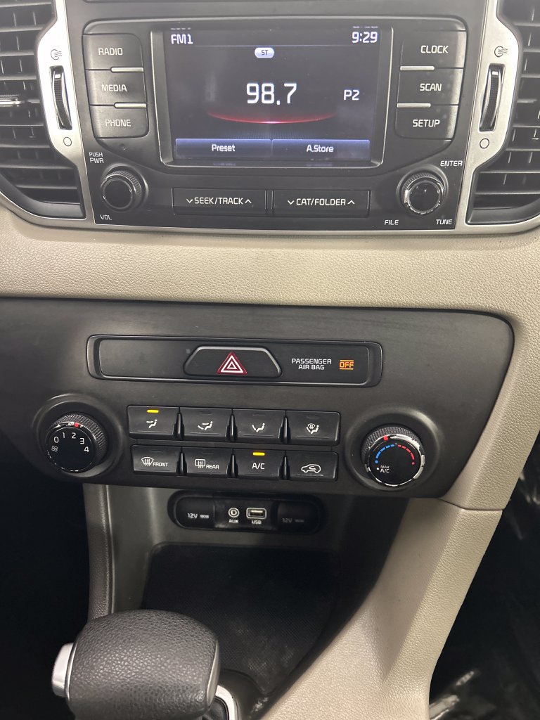 Used 2017 Kia Sportage LX FWD image 14