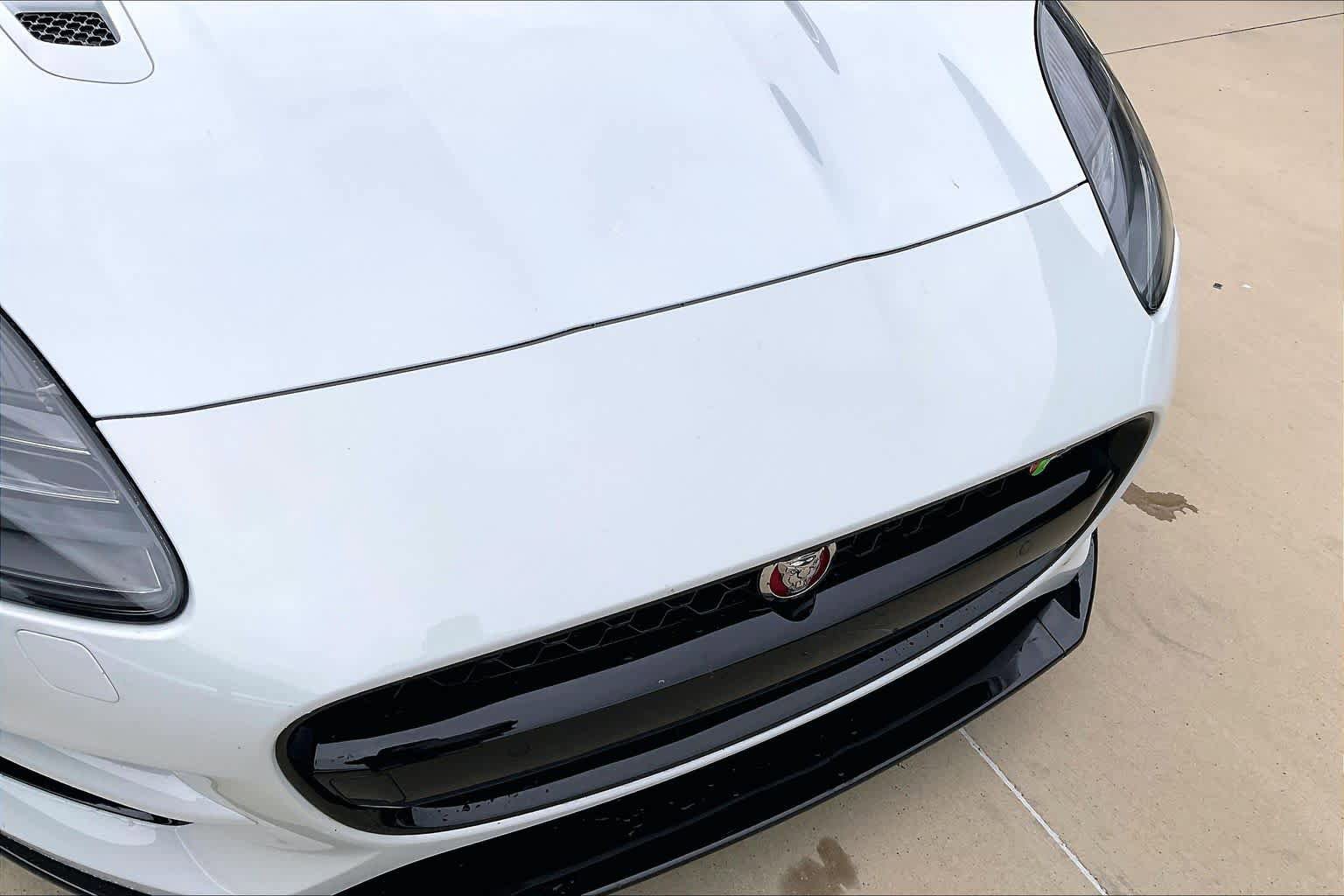 Used 2020 Jaguar F-TYPE R image 30