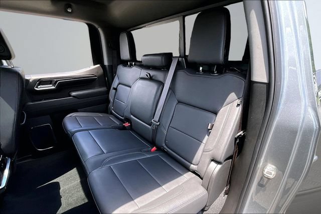 Used 2024 Chevrolet Silverado 1500 LTZ w/ Technology Package AWD/4WD image 23