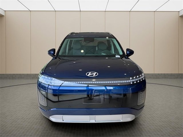 New 2026 Hyundai Ioniq 9 SEL image 2