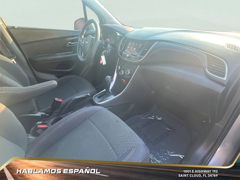 Used 2020 Chevrolet Trax LS w/ Tint and Cruise Package image 38