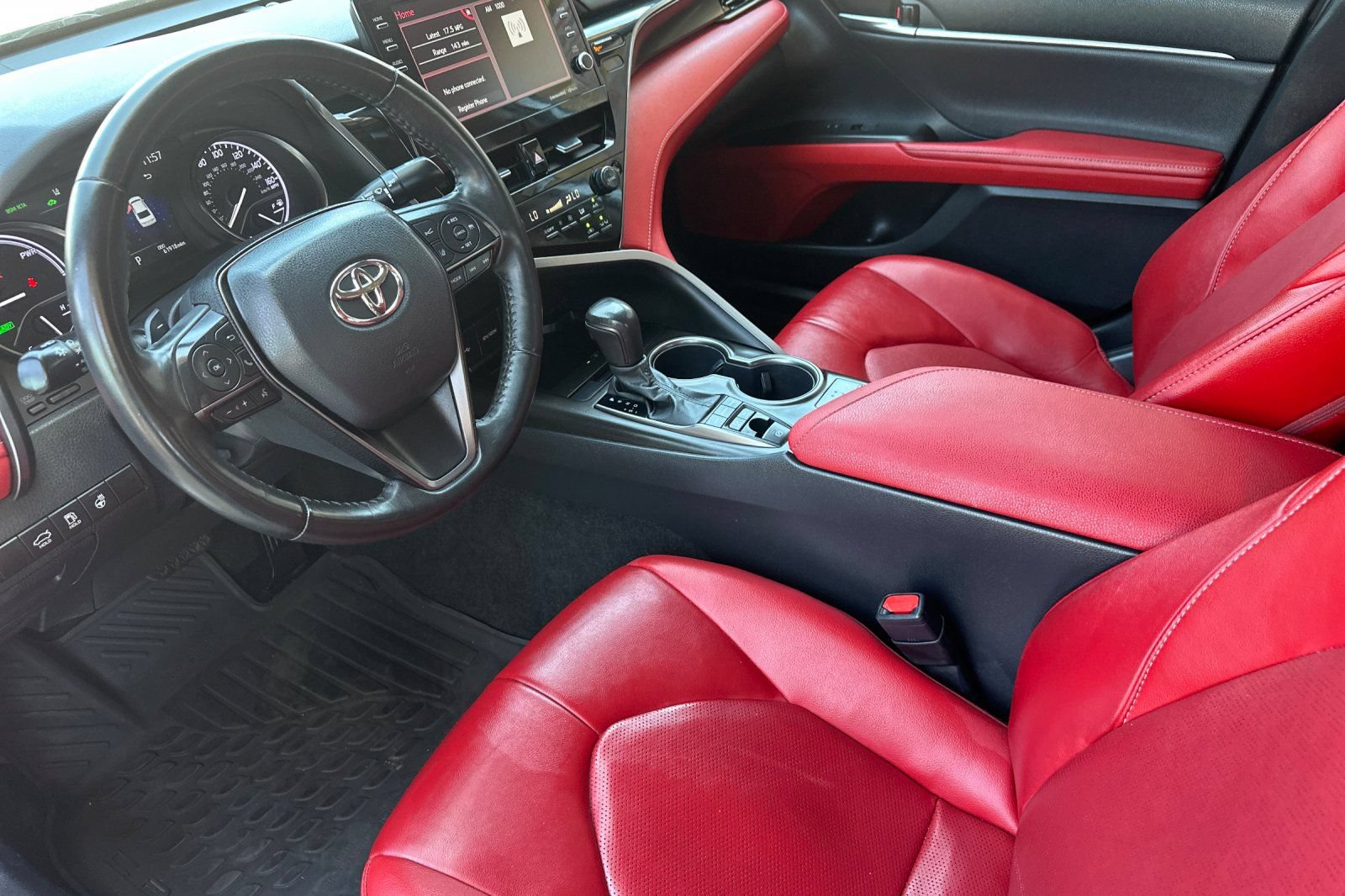 Used 2023 Toyota Camry XSE w/ Cold Weather Package FWD image 10