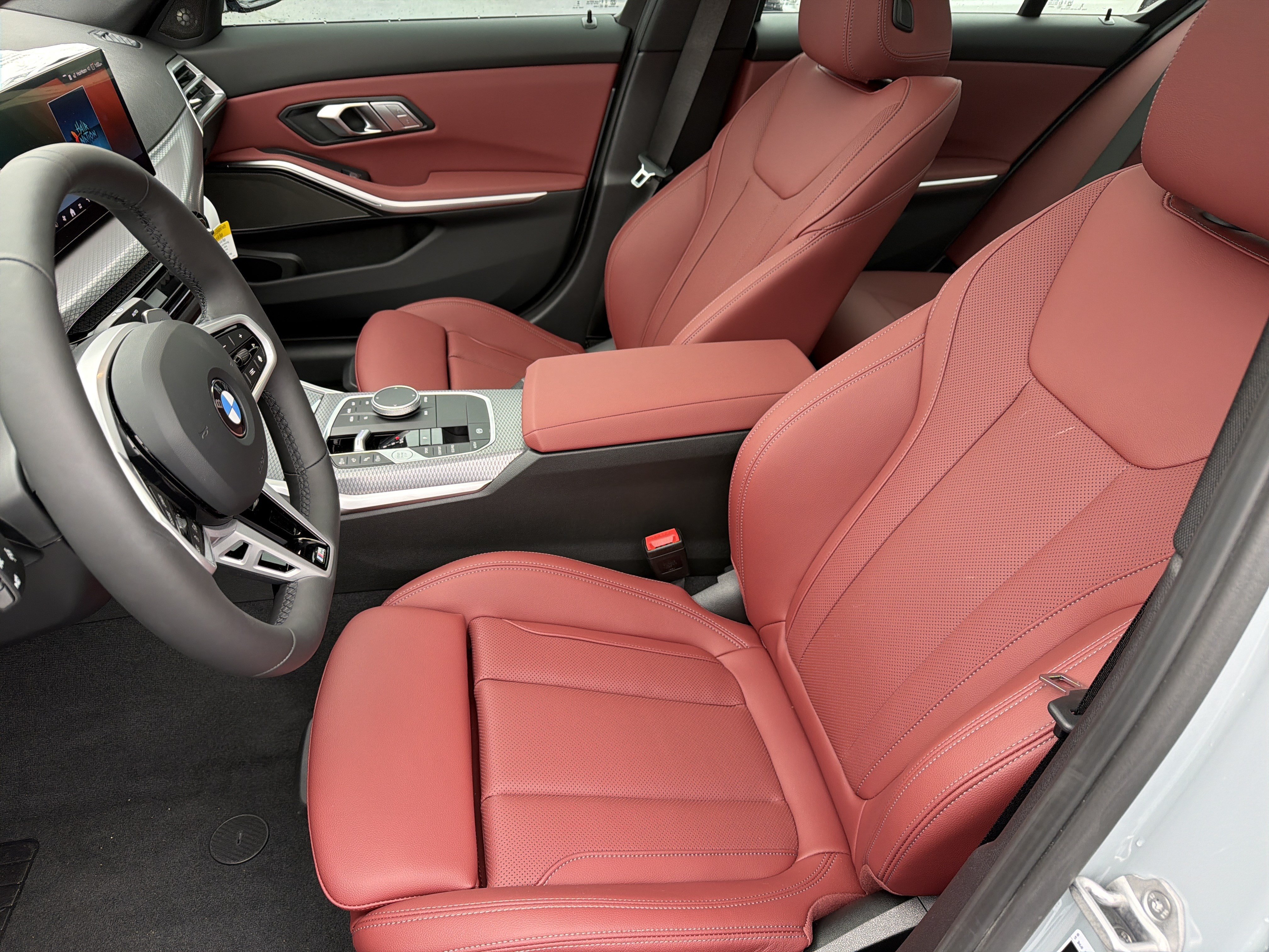 New 2026 BMW 330i Sedan w/ M Sport Package RWD image 19