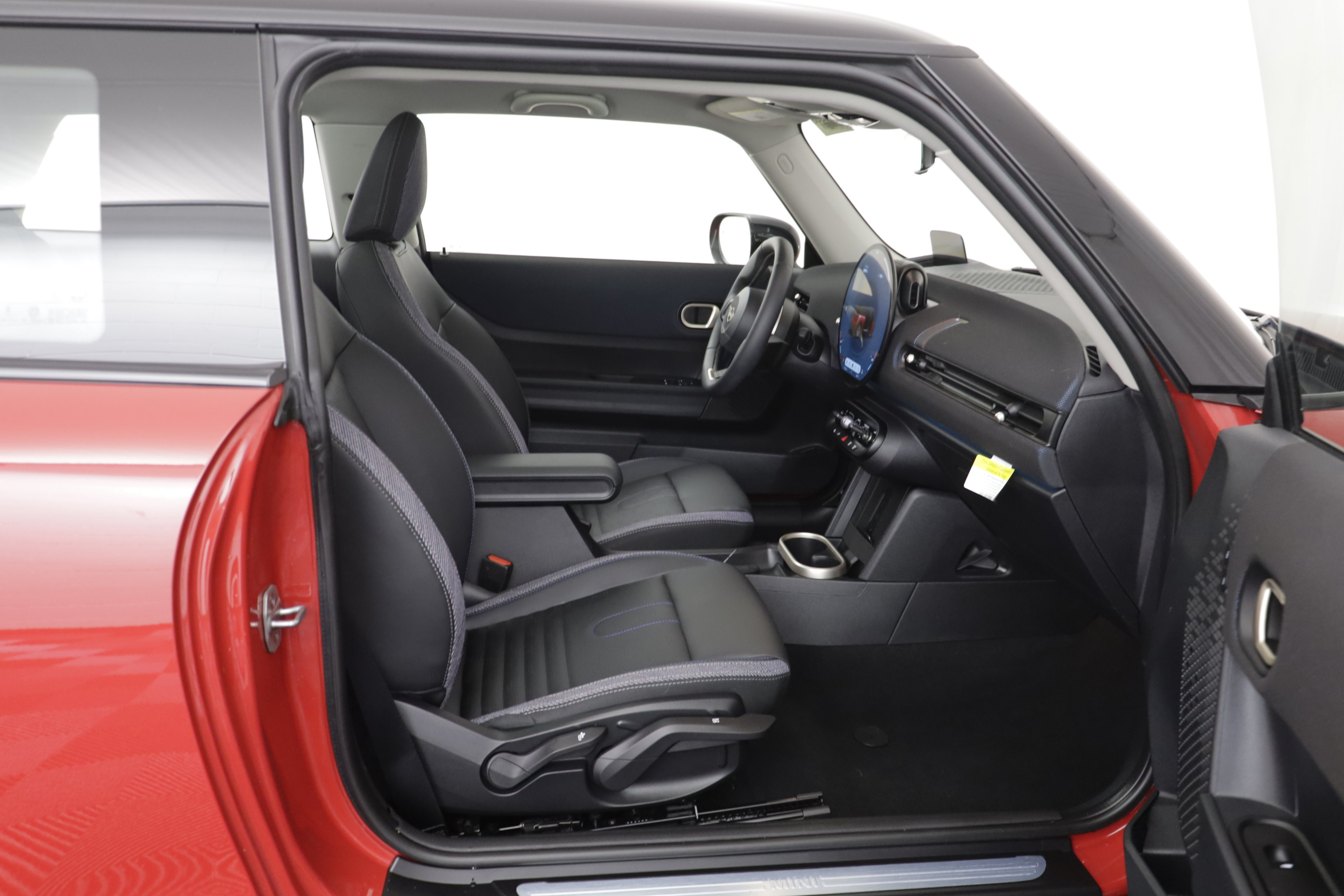Certified 2026 MINI Cooper 2-Door Hardtop FWD image 16