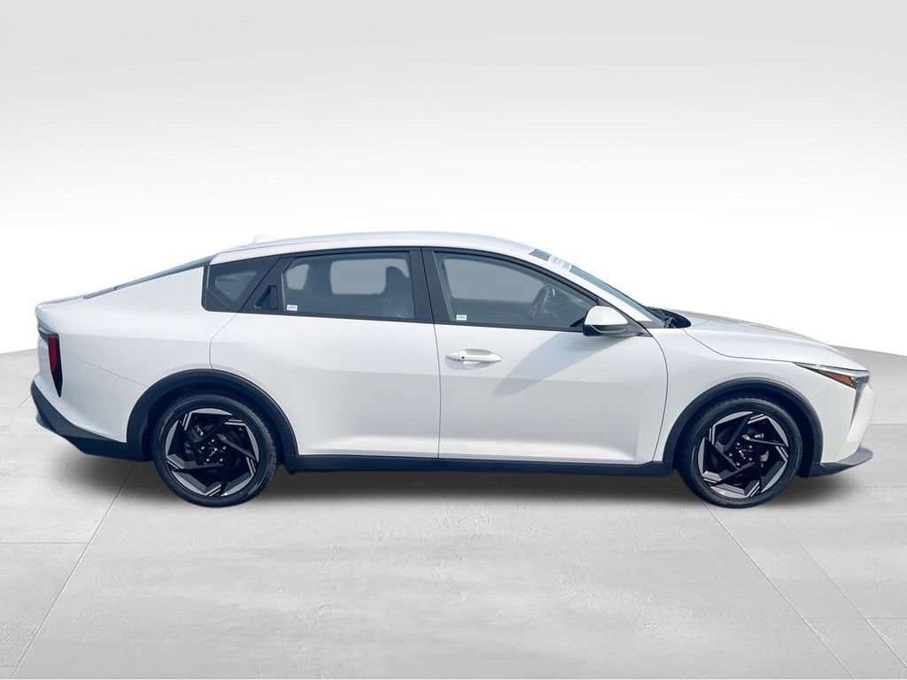 Used 2025 Kia K4 EX FWD image 9