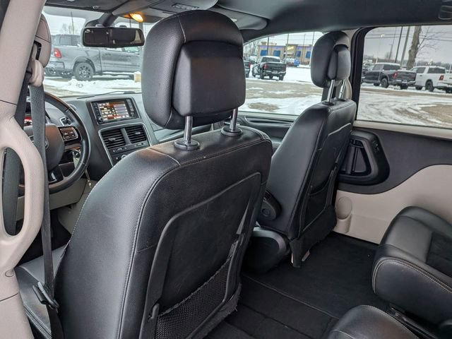 Used 2018 Dodge Grand Caravan SXT image 22