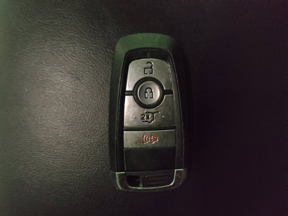 Used 2023 Ford Explorer XLT RWD image 32
