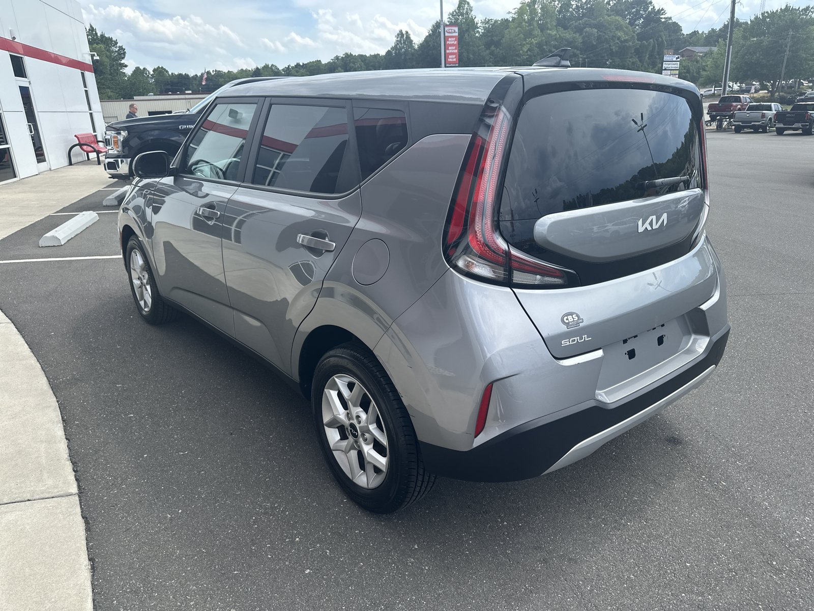 Used 2024 Kia Soul LX w/ LX Technology Package FWD image 6
