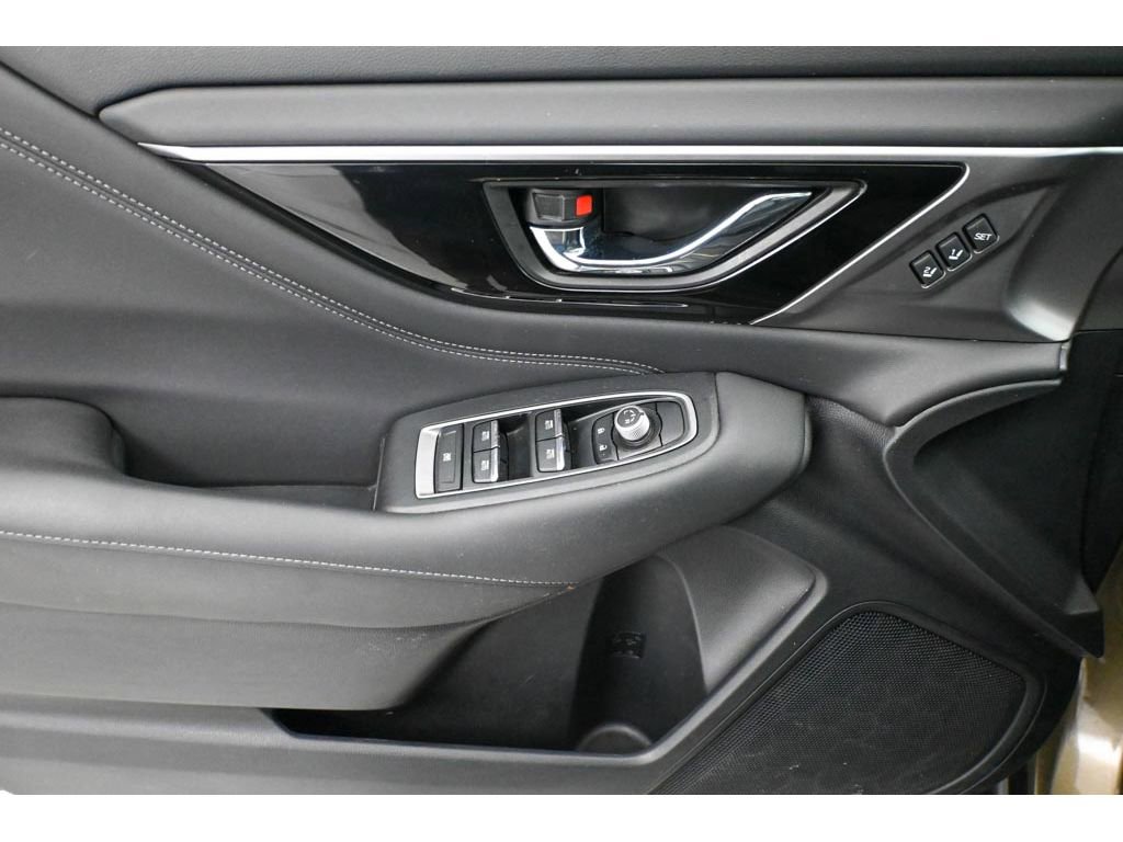 Used 2021 Subaru Outback Limited XT image 8